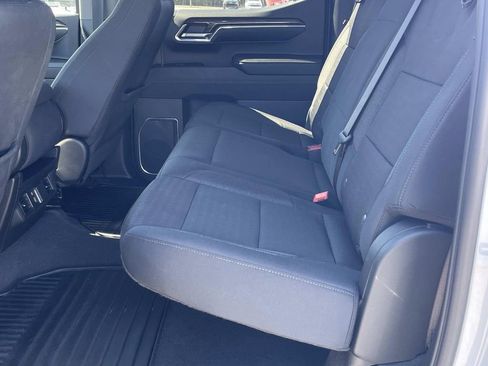 Used 2024 Chevrolet Silverado 1500 LT image 13