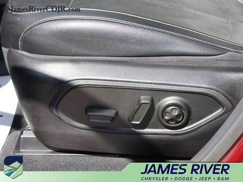 Used 2024 Jeep Grand Cherokee Altitude image 24