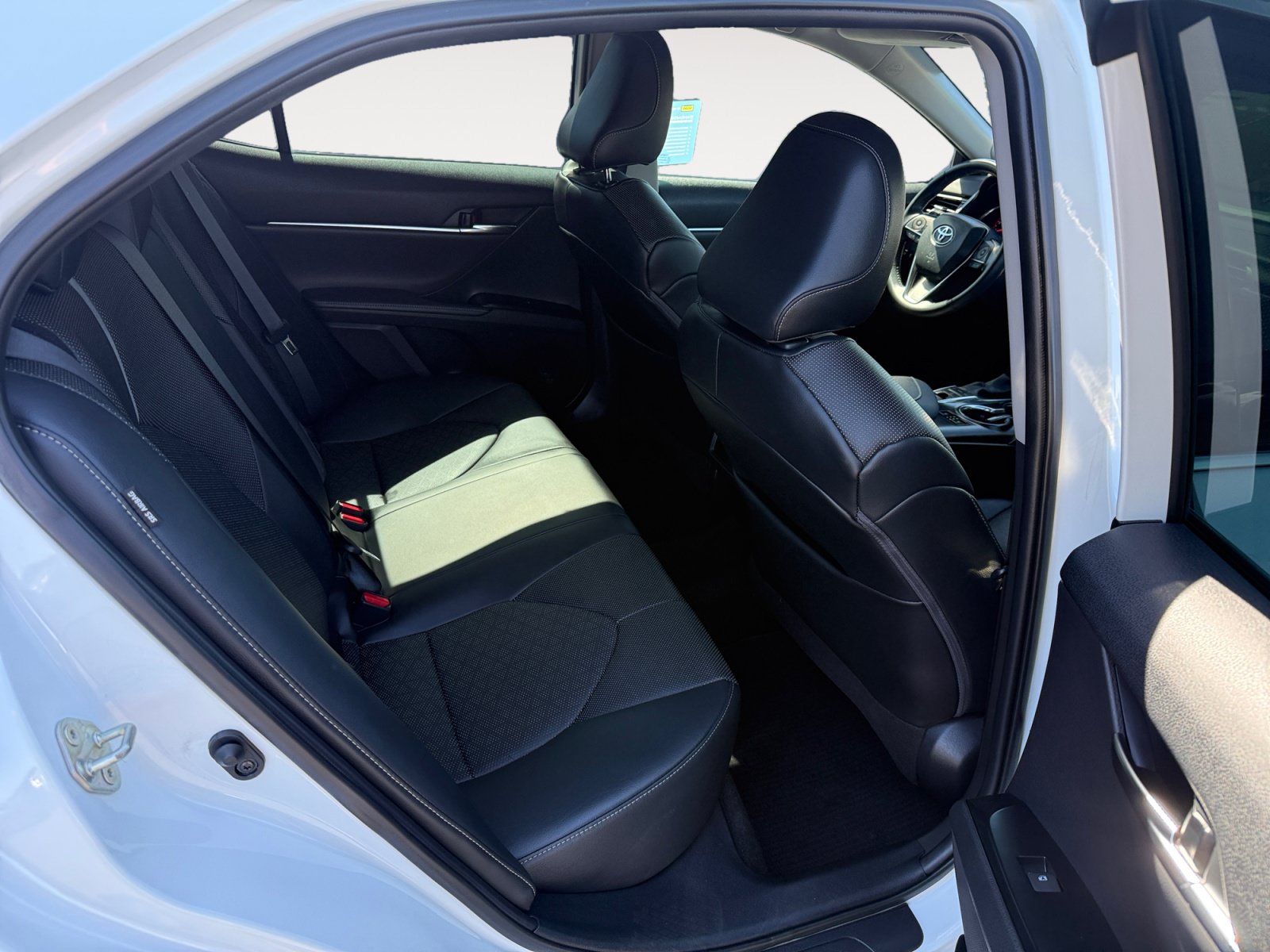 Used 2020 Toyota Camry XSE w/ Driver Assist Package FWD image 18