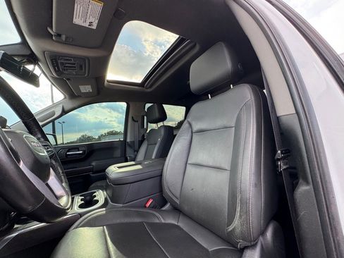 Used 2020 GMC Sierra 1500 SLT w/ SLT Premium Plus Package image 19