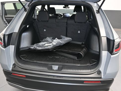 Certified 2025 Honda HR-V Sport image 11