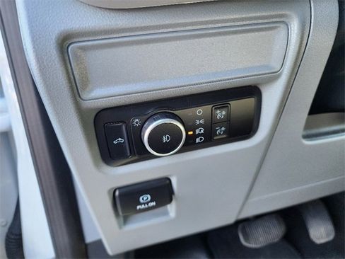 Used 2023 Ford F150 XLT image 14