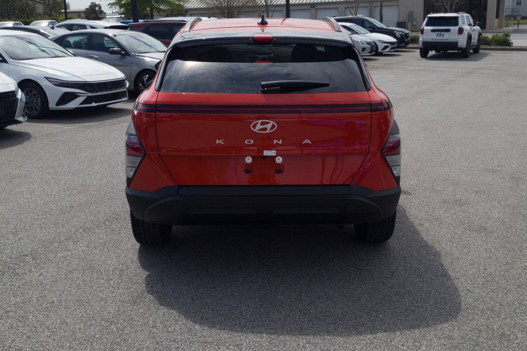 New 2027 Hyundai Kona SEL Sport FWD image 6