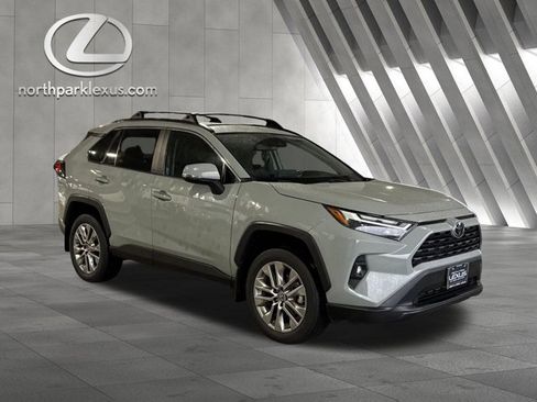 Used 2023 Toyota RAV4 XLE Premium FWD image 6