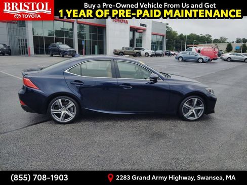 Used 2018 Lexus IS 300 AWD w/ Comfort Package image 8