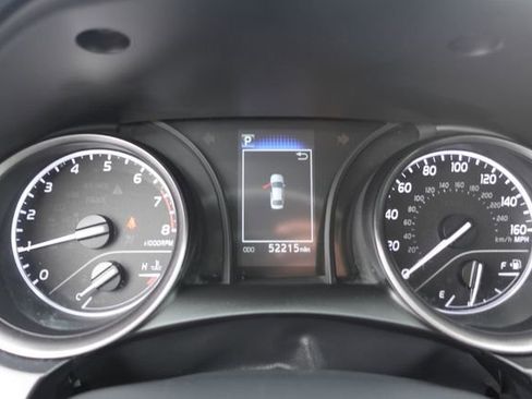 Certified 2023 Toyota Camry SE FWD image 19