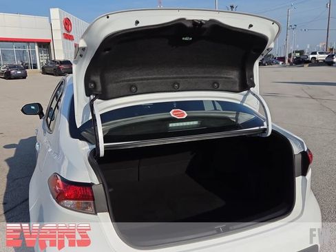 Certified 2025 Toyota Corolla LE FWD image 23