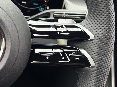 New 2026 Mercedes-Benz GLC 300 4MATIC image 37