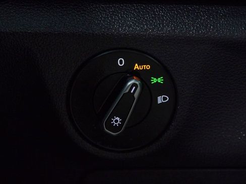 Used 2023 Volkswagen Jetta S FWD image 17