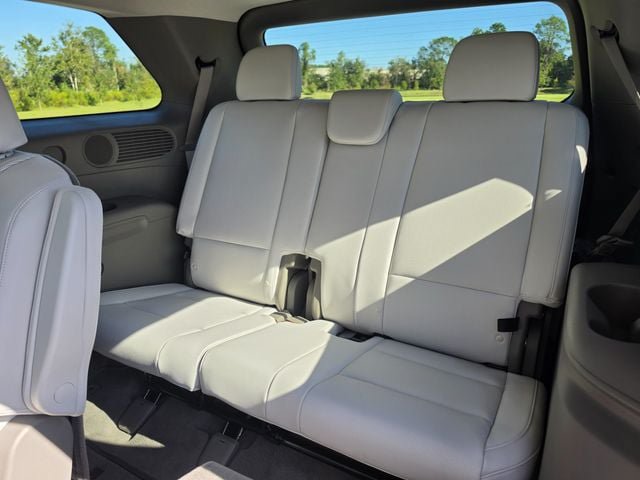 Used 2026 Hyundai Palisade SEL FWD image 13