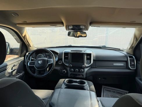 Used 2019 RAM 1500 Big Horn AWD/4WD image 13