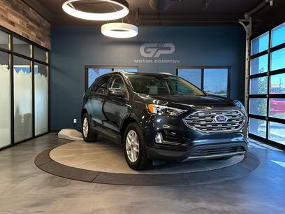 Used 2022 Ford Edge SEL w/ Convenience Package