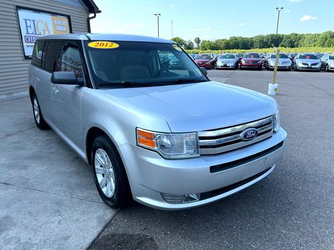 Used 2012 Ford Flex SE image 3