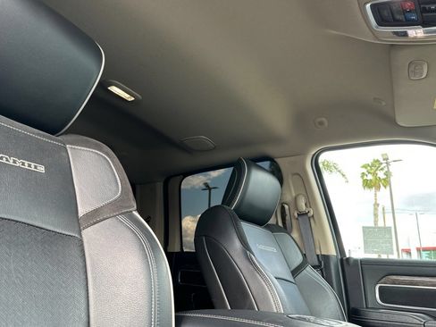 Used 2021 RAM 2500 Laramie AWD/4WD image 16
