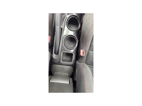 Used 2017 Nissan Juke NISMO AWD/4WD image 18