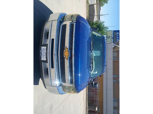 Used 2013 Chevrolet Silverado 1500 LT w/ All-Star Edition AWD/4WD image 2