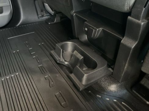 Used 2025 Ford F350 XLT image 30