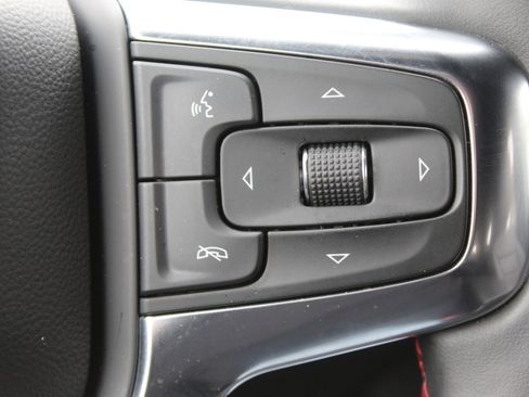Used 2025 Chevrolet Blazer RS AWD/4WD image 27