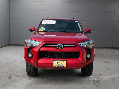 Certified 2020 Toyota 4Runner SR5 Premium AWD/4WD image 8