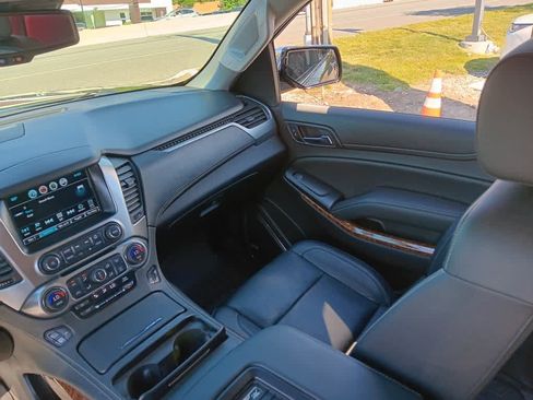 Used 2017 Chevrolet Tahoe Premier AWD/4WD image 20