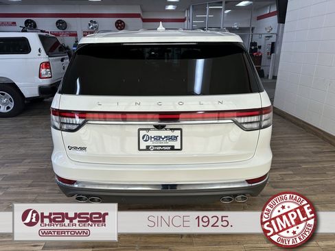 Used 2024 Lincoln Aviator Reserve w/ Equipment Group 201A image 4