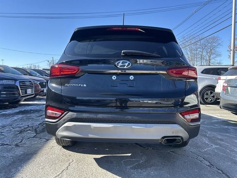 Used 2019 Hyundai Santa Fe SE image 5