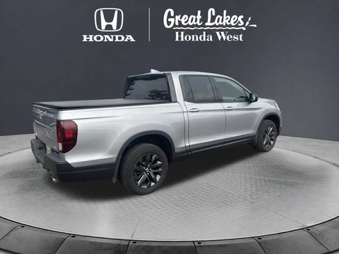Used 2024 Honda Ridgeline Sport image 14