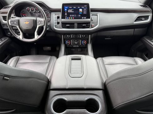 Used 2021 Chevrolet Tahoe LT w/ LT Signature Package RWD image 22