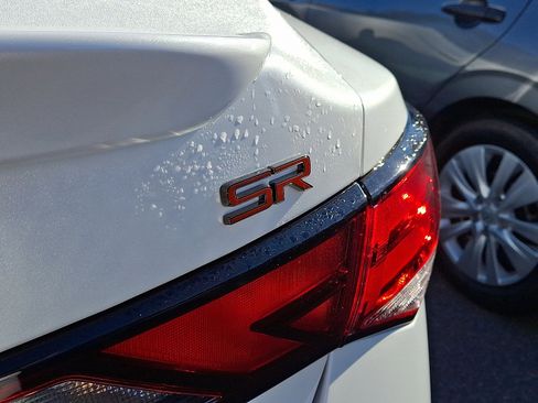 New 2025 Nissan Sentra SR image 6