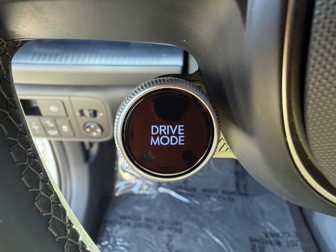 Used 2024 Hyundai Ioniq 6 SEL image 17