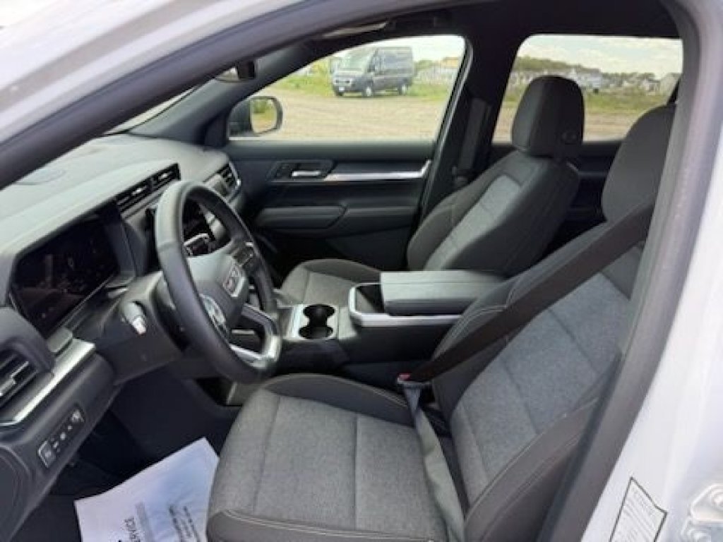 Used 2026 GMC Terrain Elevation FWD image 17