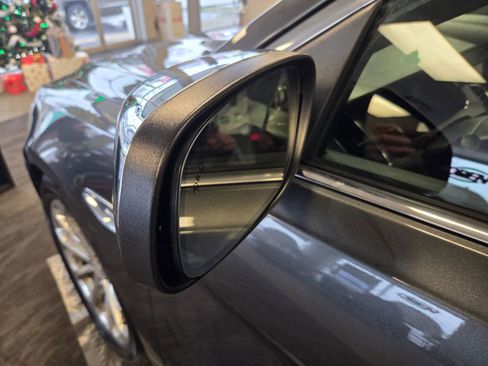 Used 2016 Ford Taurus Limited w/ Equipment Group 301A image 14