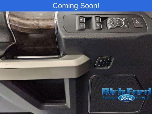 Used 2022 Ford F350 Lariat w/ Tremor Off-Road Package AWD/4WD image 14