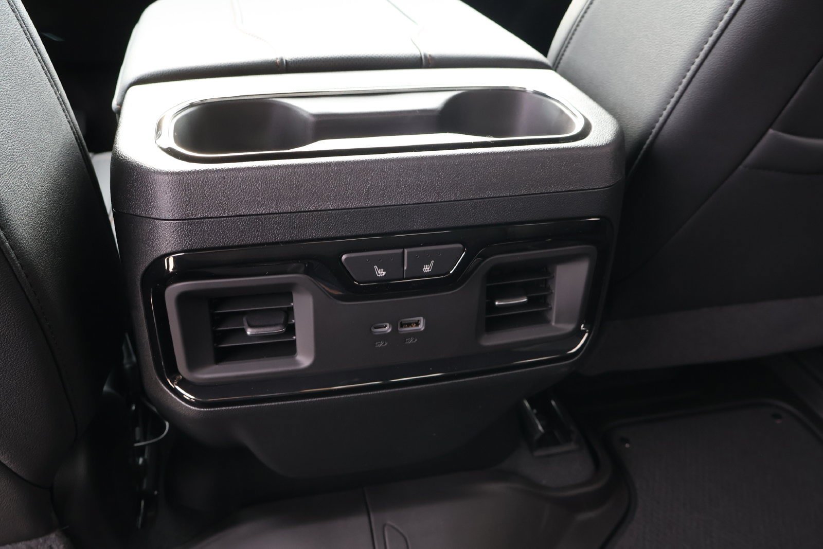 New 2026 GMC Sierra 1500 AT4 w/ AT4 Premium Package AWD/4WD image 20