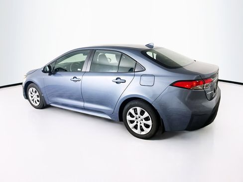 Used 2025 Toyota Corolla LE image 5