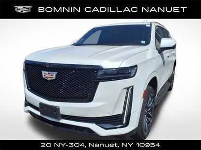 Certified 2022 Cadillac Escalade Sport Platinum w/ LPO, Floor Liner Package