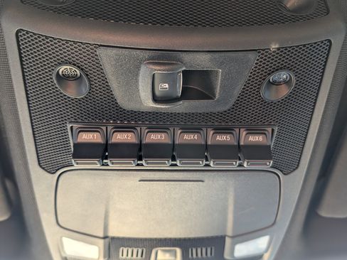 Certified 2020 Ford F150 Raptor w/ Equipment Group 802A Luxury image 33