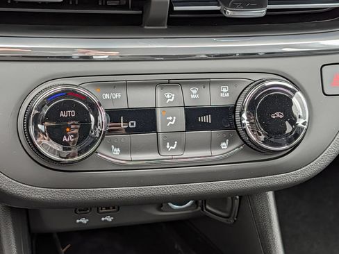 New 2026 Buick Envista Preferred w/ Convenience I Package FWD image 44