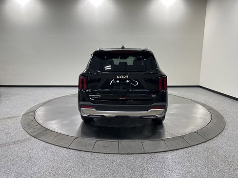 New 2026 Kia Sorento S AWD/4WD image 7