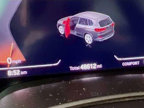 Used 2022 BMW X5 xDrive40i image 12