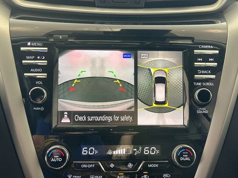 Used 2020 Nissan Murano SL w/ Moonroof Package FWD image 6