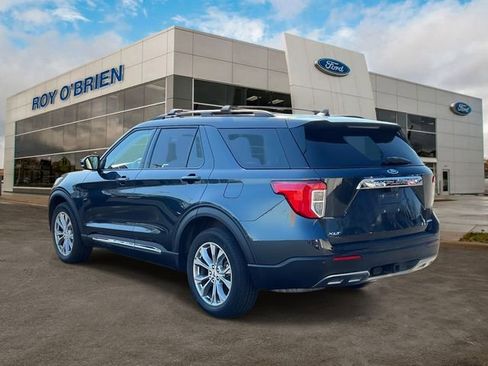 Certified 2023 Ford Explorer XLT w/ Equipment Group 202A image 3