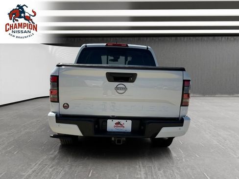 New 2026 Nissan Frontier SV w/ All-Weather Content Package RWD image 4