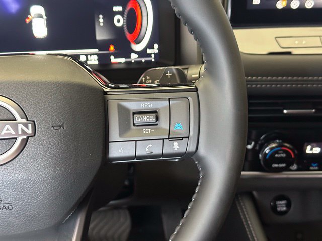 Used 2026 Nissan Rogue Platinum w/ Platinum Premium Package AWD/4WD image 24