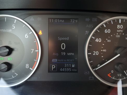 Certified 2022 Nissan Sentra S image 21