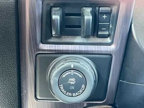Used 2020 Ford F350 Limited AWD/4WD image 28