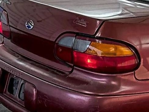 Used 2003 Chevrolet Malibu V6 image 7