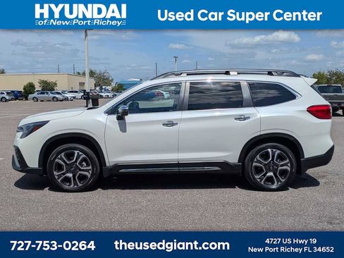 Used 2023 Subaru Ascent Touring w/ Popular Package #2A AWD/4WD image 2