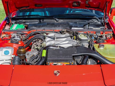 Used 1988 Porsche 944 Turbo image 20