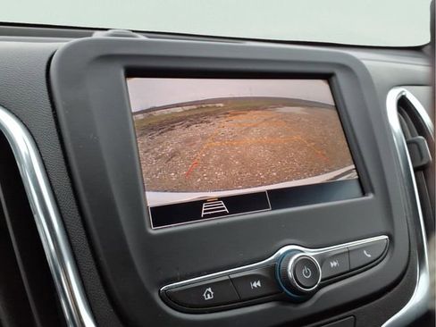 Certified 2024 Chevrolet Equinox LT w/ LPO, Floor Liner Package image 7